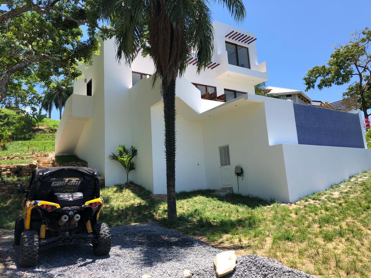 Foto de Construcción de casa de habitación en coral view.